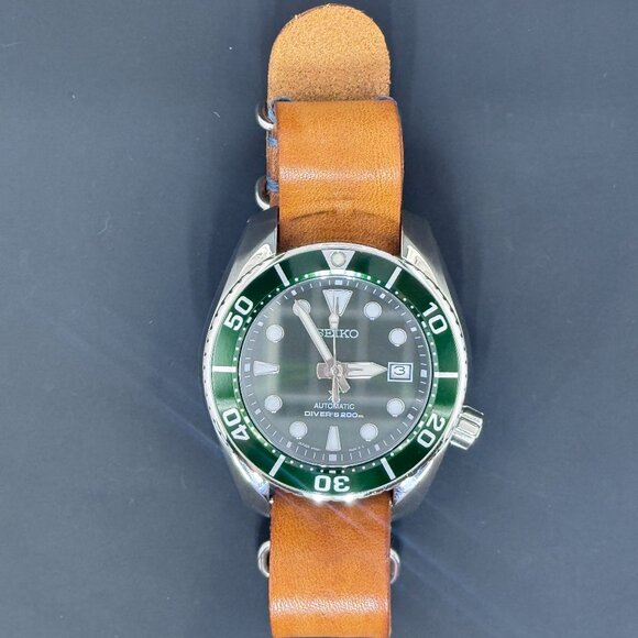 Seiko Prospex - Green Sumo Hulk - SPB103J1 - 6R35-00A0 - Picture 1 of 9